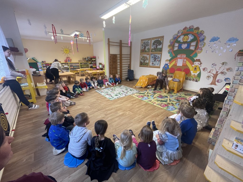 Muzikoterapie a Masopustní průvod